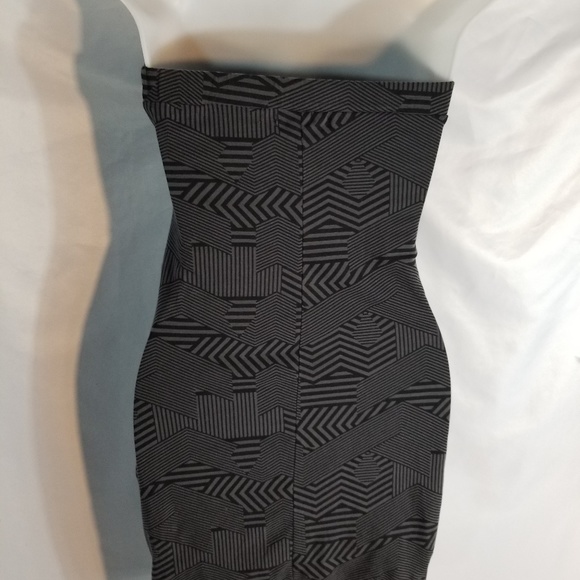 Black and Gray Volcom Bodycon Dress Size Small - Picture 2 of 5